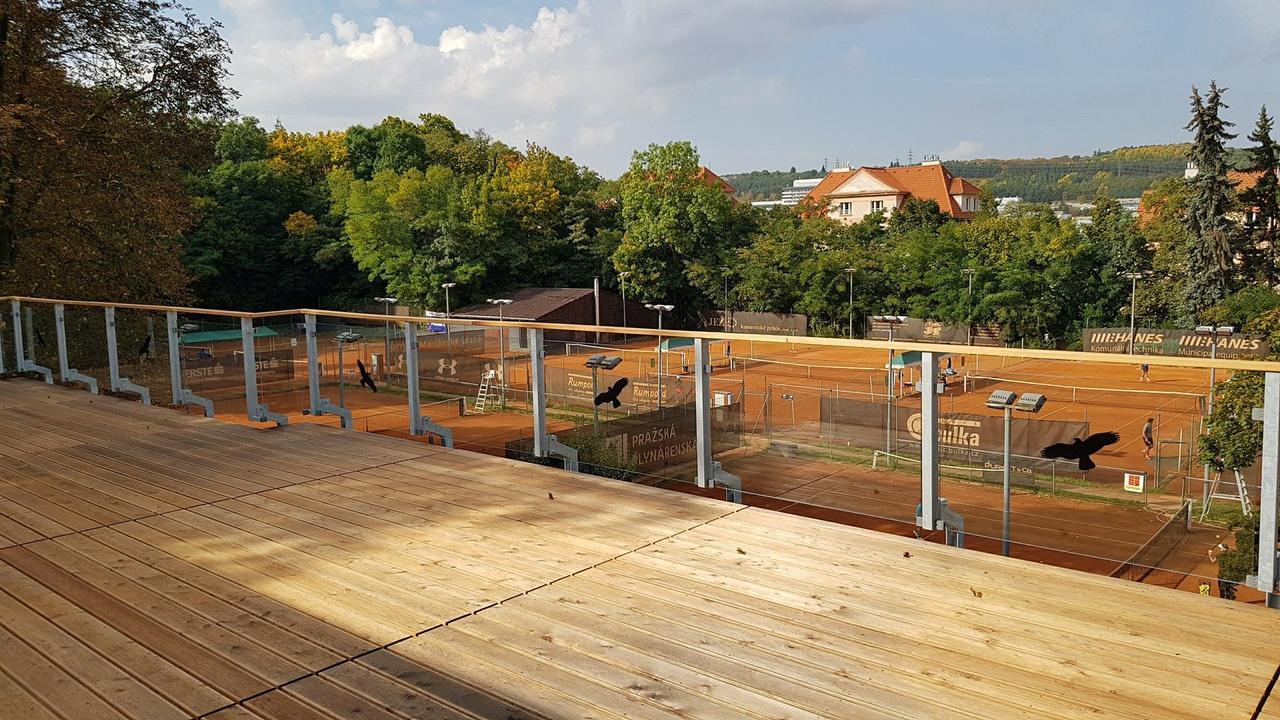 Sport Pension Cibulka Prag Exteriör bild
